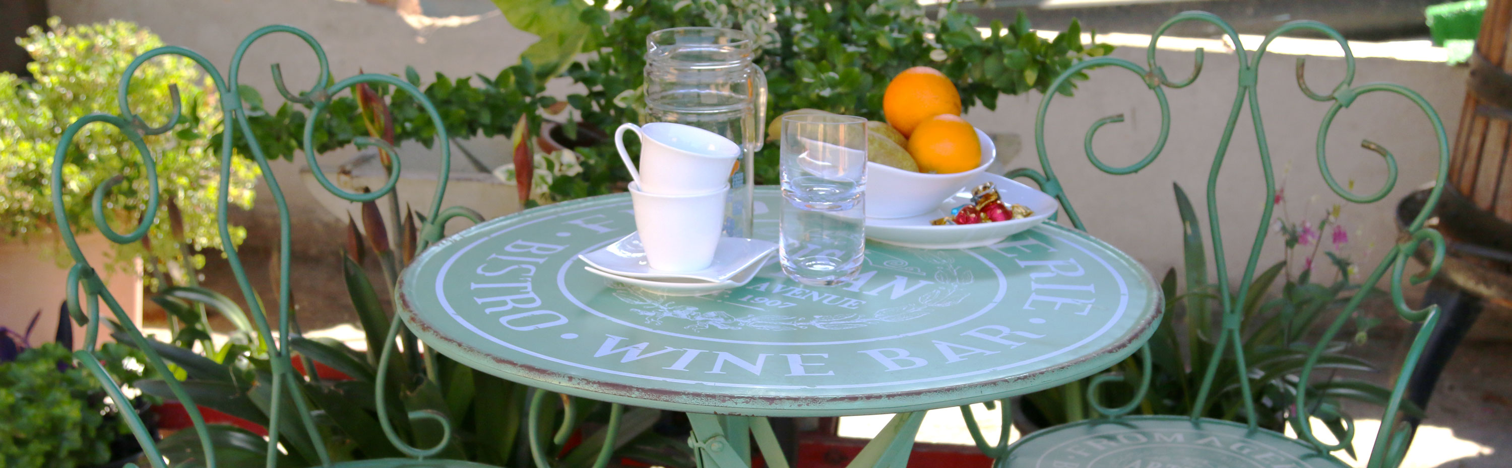 Photo by: Daniel Parks Link: http://www.flickr.com/photos/parksdh/5227623068/